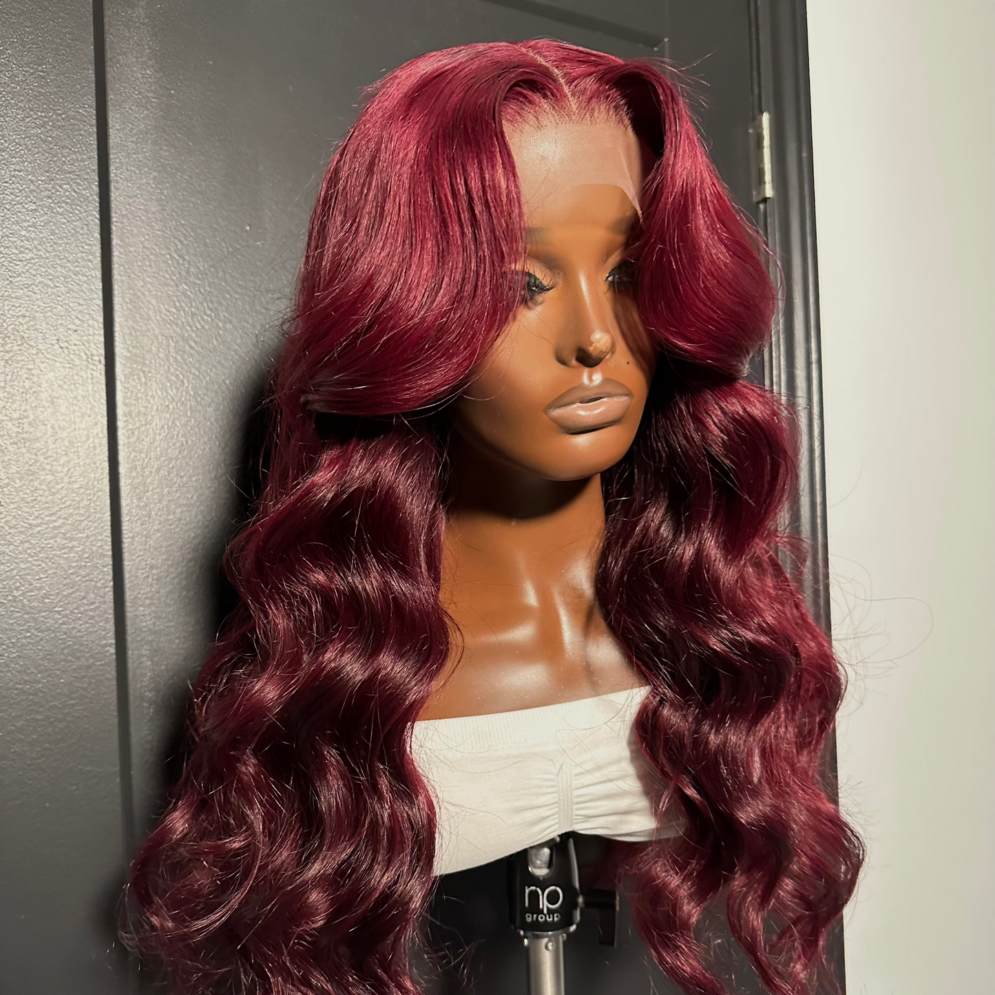Glueless Burgundy Closure