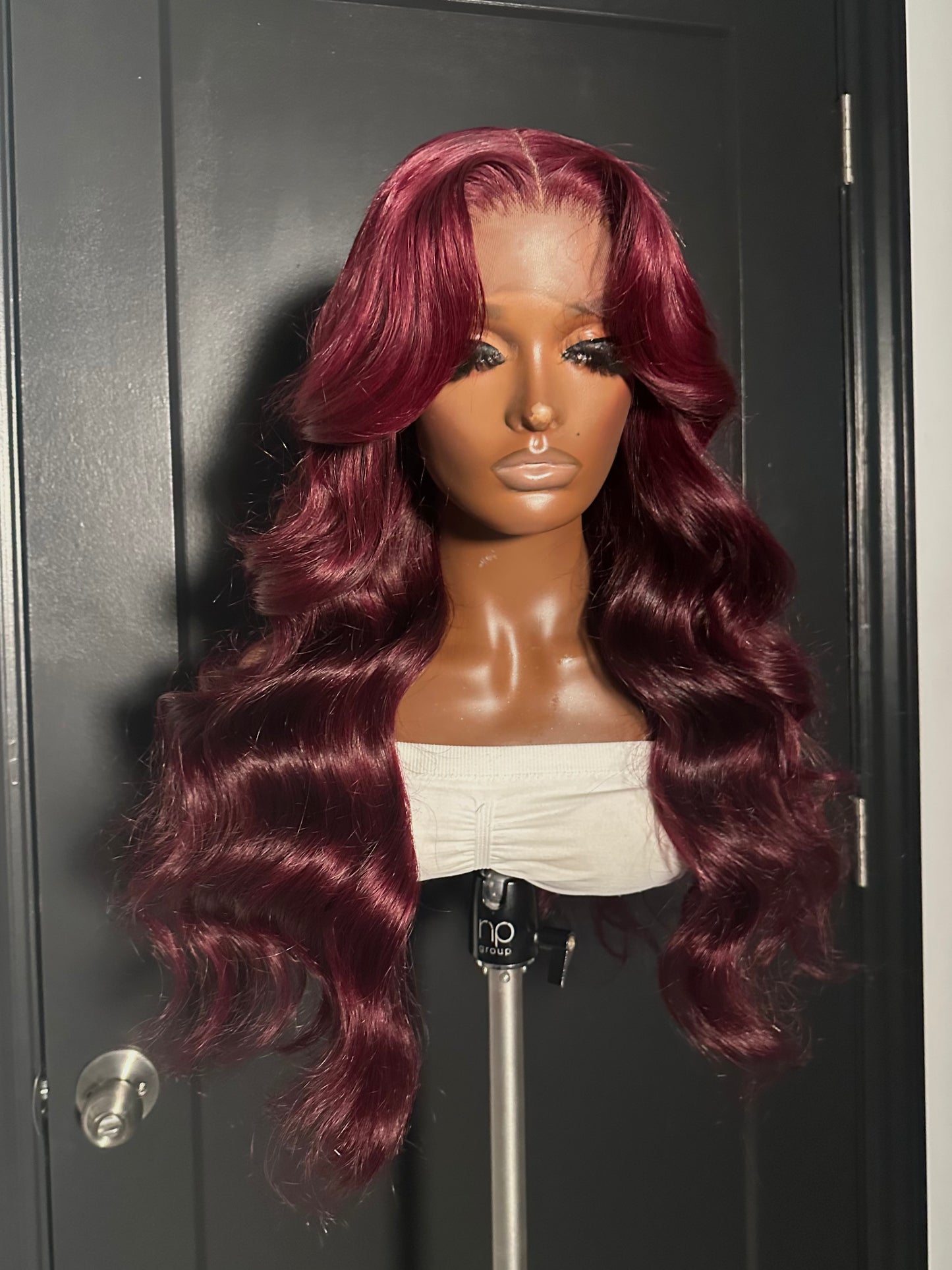 Glueless Burgundy Closure